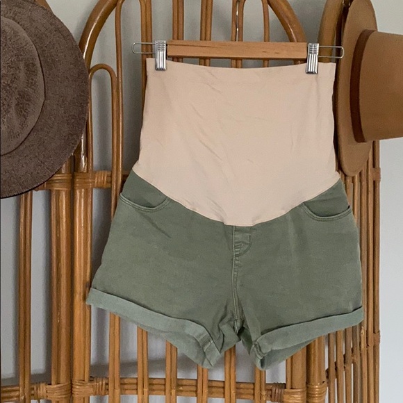 Liz Lange maternity midi denim shorts - Picture 1 of 4